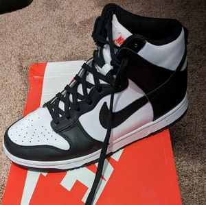 Nike Dunk High Panda